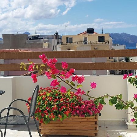 Elegant Apartment In The Heart Of Heraklion Zewnętrze zdjęcie