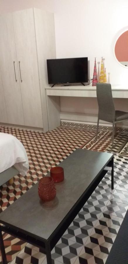 Elegant Apartment In The Heart Of Heraklion Zewnętrze zdjęcie